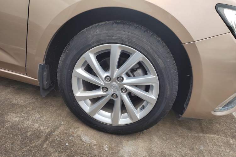 Used Buick Verano 2019 Sedan 15S Automatic Leading Model
