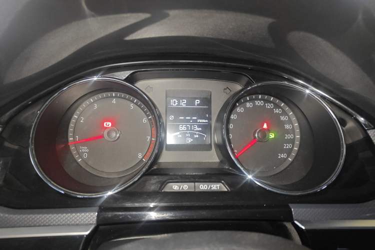 Used Volkswagen C-TREK 2018 230TSI DSG Comfort Model
