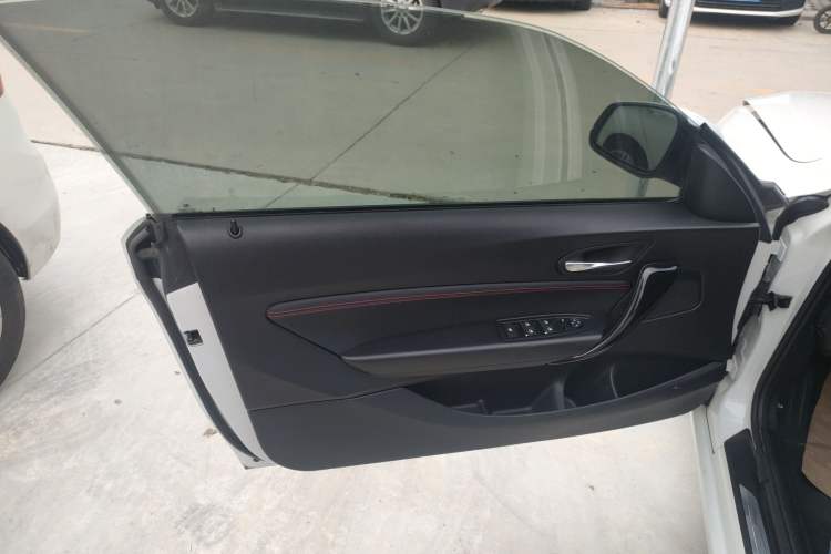 Used BMW 2 Series 2019 225i Convertible Coupe Sports Design Package
