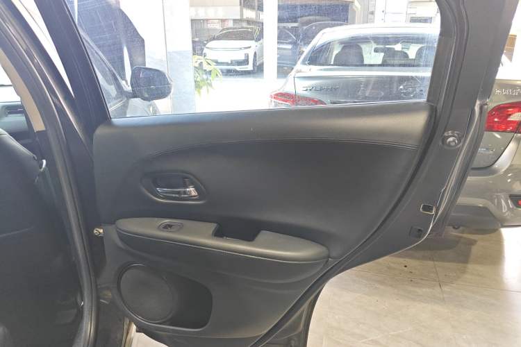 Used Honda Vezel 2019 220 TURBO CVT Elite Edition China VI