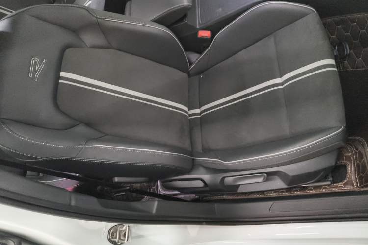 Used Volkswagen Golf 2021 280TSI DSG R-Line
