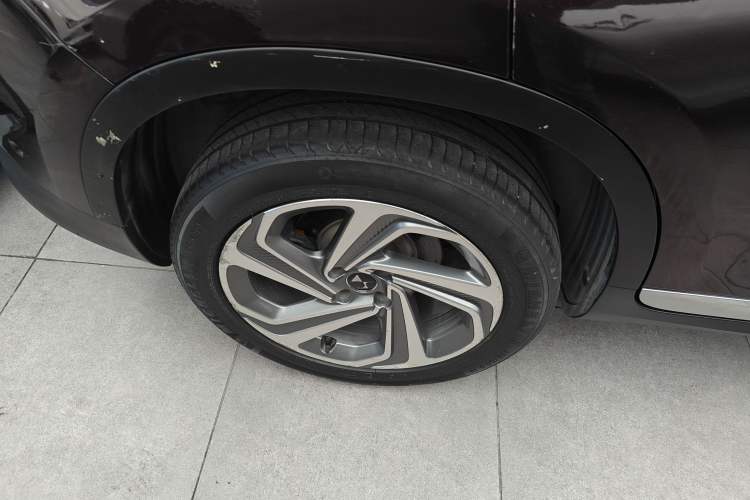 Used  6 2014 1.6T Prestige Edition THP200