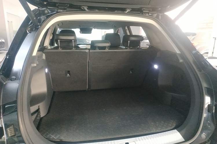 Used Hongqi HS5 2023 2.0T Qixiang Pro Edition