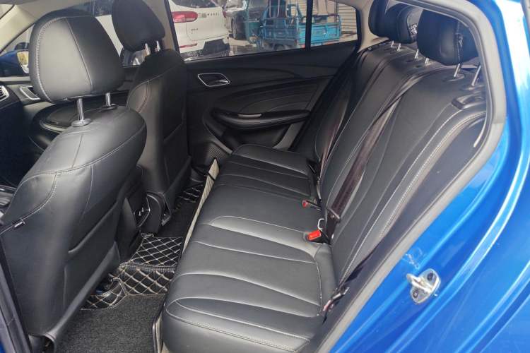 Used Roewe i5 2020 GL 20T Automatic 4G Connected Supreme Flagship Edition

