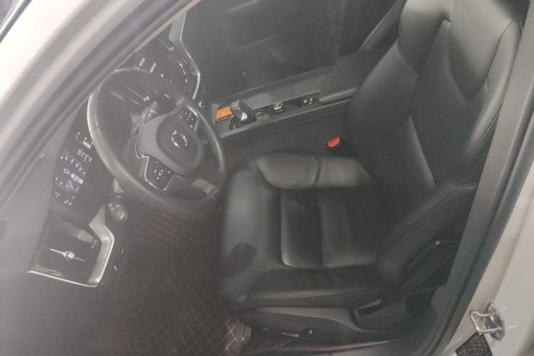 Used Volvo S60 2022 B4 Zhiyi Luxury Edition