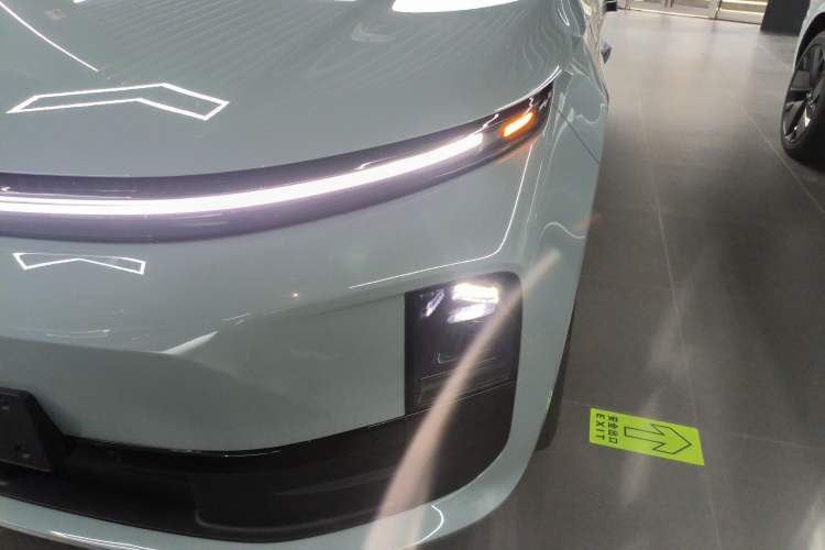 Used Li Auto L6 2025 Max Smart Refresh Edition
