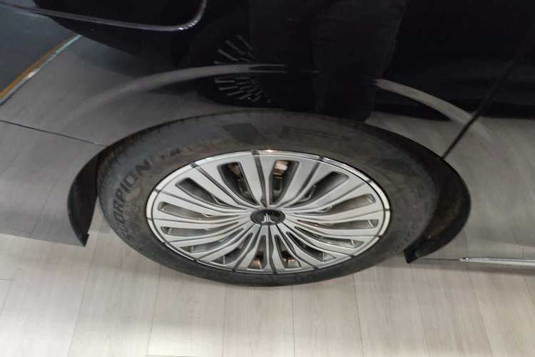 Used VOYAH Dream 2024 EV Long-Range Flagship Edition