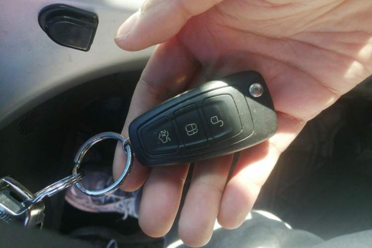 Used Ford Kuga 2013 1.6L GTDi Two-Wheel-Drive Trend Model