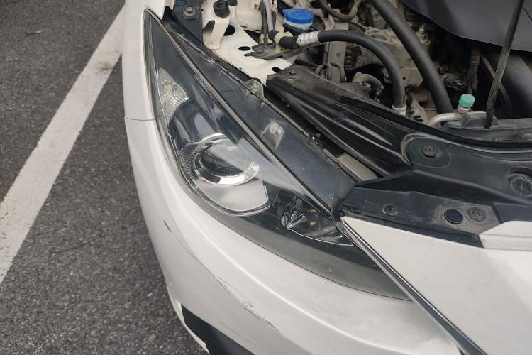 Used Mazda Mazda 3 Axela 2016 Sedan 1.5L Automatic Comfort Model