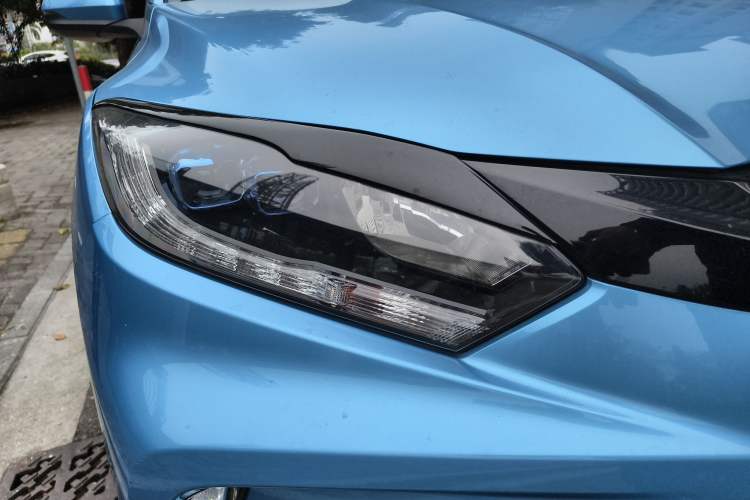 Used Everus VE-1 2020 Luxury Edition
