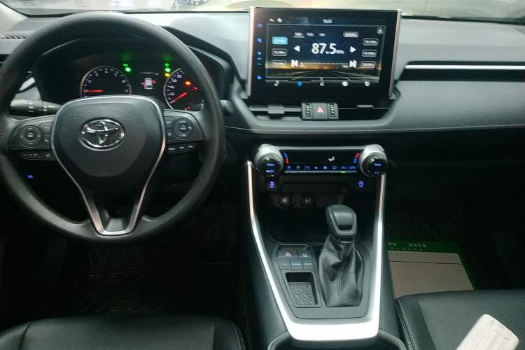 Used Toyota Wildlander 2020 2.0L CVT Two-Wheel Drive Luxury Edition