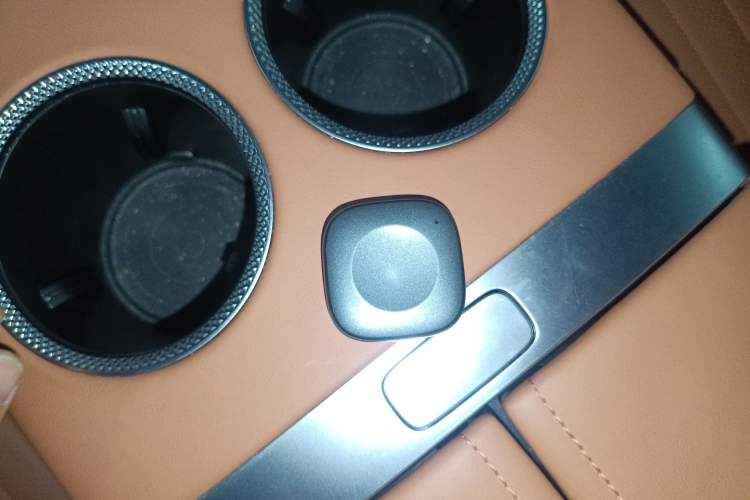 Used  E07 2025 All-Electric 4x4 with 90 kWh Max Intelligent Driving Version