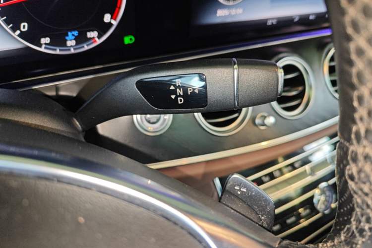 Used Mercedes-Benz E-Class 2016 E 200 L Sport Edition
