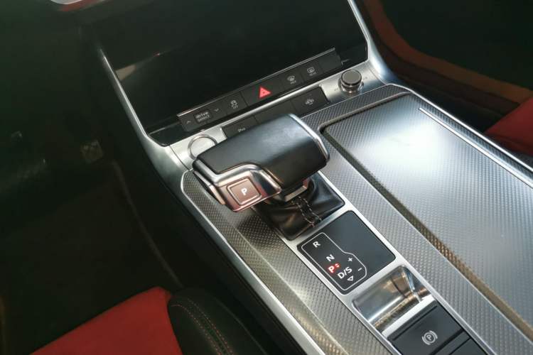 Used Audi A6L 2019 40 TFSI Luxury Dynamic Model
