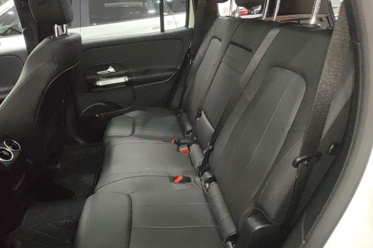 Used Mercedes-Benz GLB 2022 Second Facelift GLB 200 Dynamic Edition
