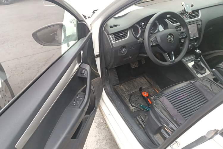 Used Skoda Octavia 2019 TSI230 DSG Luxury Edition