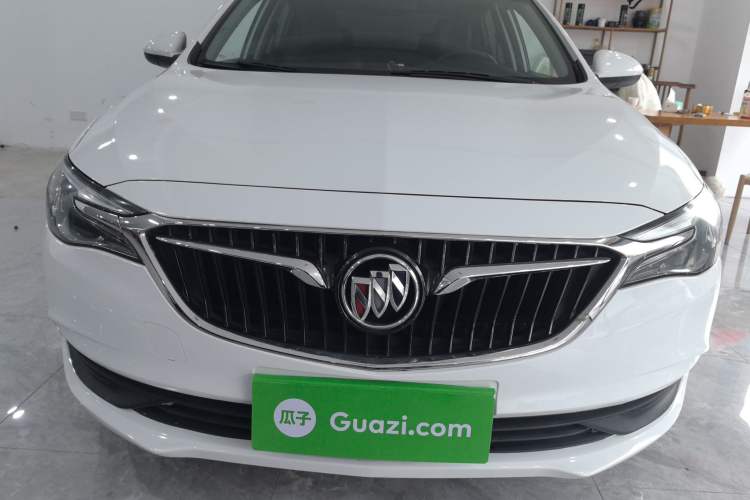 Used Buick GT 2018 18T Automatic Elite Model
