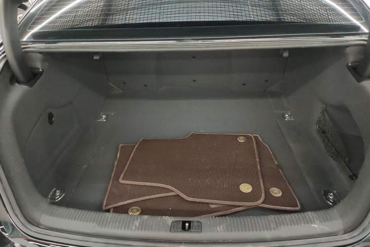 Used Audi A6L 2017 30 FSI Comfort Model
