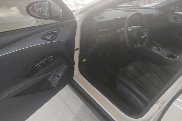 Used BYD Seal 06 New Energy 2024 DM-i 80KM Prestige Model
