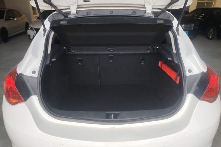 Used Buick GT 2014 XT 1.6L Automatic Fashion Edition
