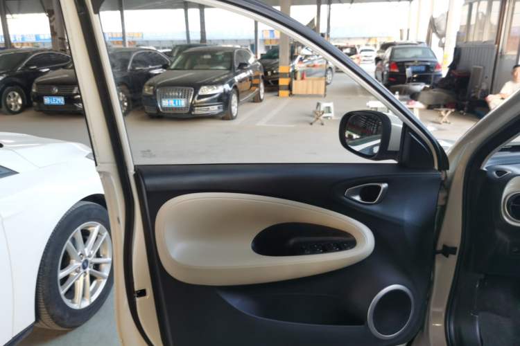 Used Wuling Bingo 2023 203km Light Edition
