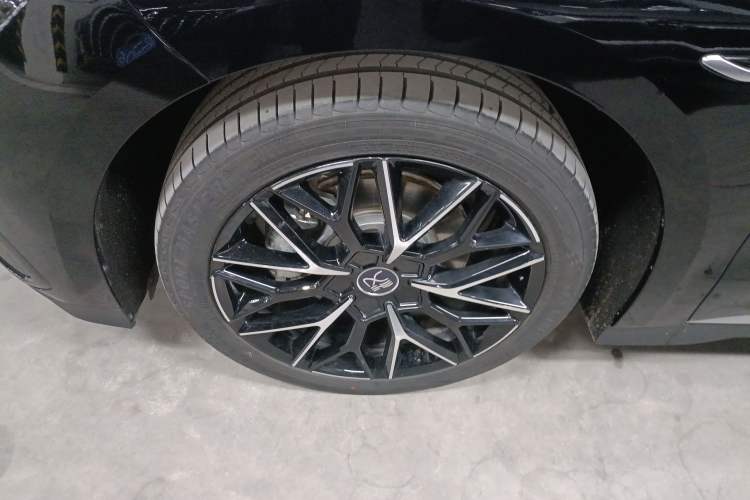 Used BYD Han 2025 EV Intelligent Driving Version 506KM Prestige Model