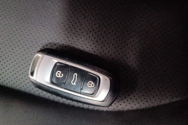 Used Geely Auto Emgrand 2018 1.5L CVT Upward Connect Edition
