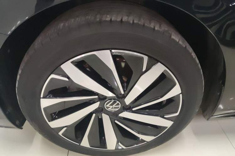 Used Volkswagen Passat 2024 380TSI Luxury Edition
