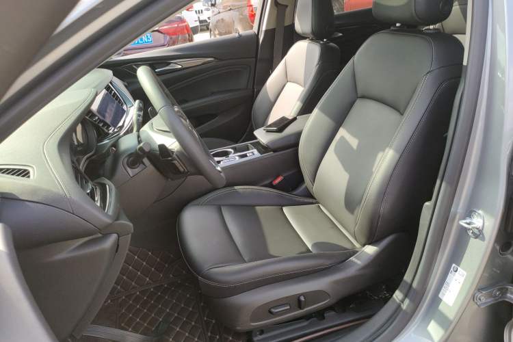 Used Buick Regal 2024 25T Deluxe Edition
