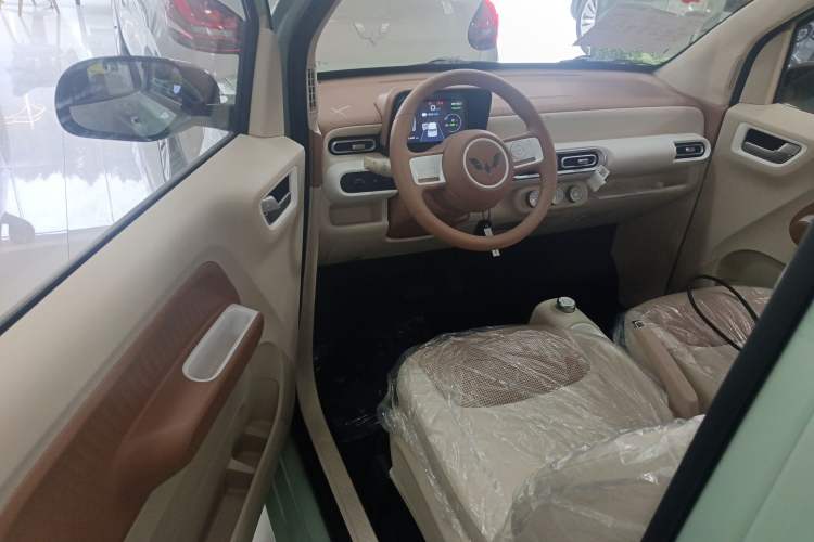 Used Wuling Hongguang MINIEV 2024 3rd Generation 215km Youth Edition