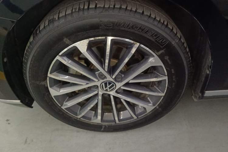 Used Volkswagen Magotan 2020 330TSI DSG Leading Model
