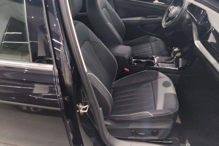 Used Volkswagen Passat New Energy 2022 430 PHEV Hybrid Elite Edition
