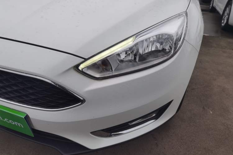 Used Ford Focus 2018 Hatchback Classic EcoBoost 180 Automatic Elite Model