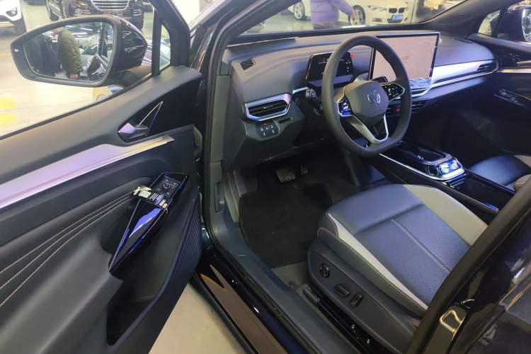 Used Volkswagen ID.4 CROZZ 2026 Model Pure Enjoyment Edition PURE