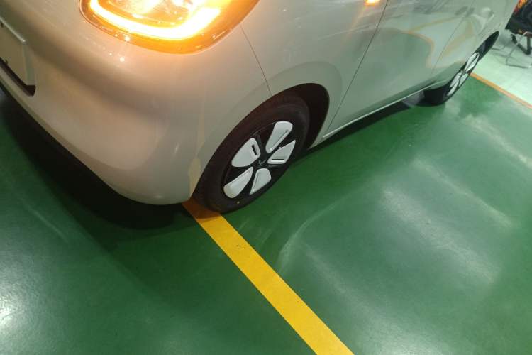 Used Wuling Hongguang MINIEV 2025 Four-Door Version Advanced Edition
