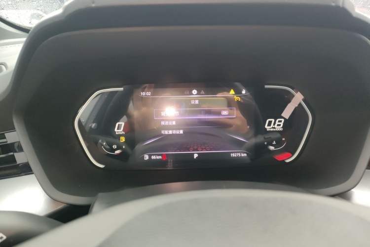 Used MG 5 2022 180 DVVT CVT Youth Luxury Edition
