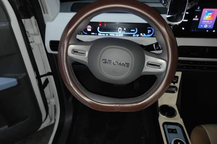 Used Geely Galaxy Panda 2023 Panda Mini 120km Super Cute Bear