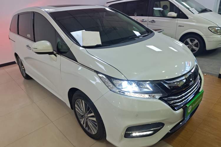 Used Honda Odyssey 2018 2.4L Luxury Edition