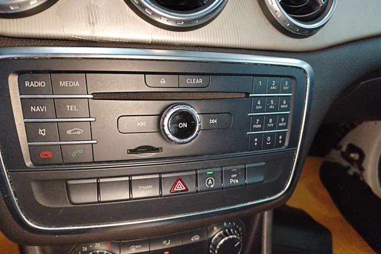 Used Mercedes-Benz GLA 2016 GLA 200 Fashion Model