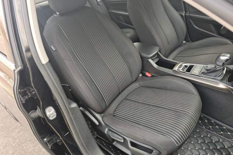 Used Peugeot 408 2014 1.8L Automatic Luxury Edition