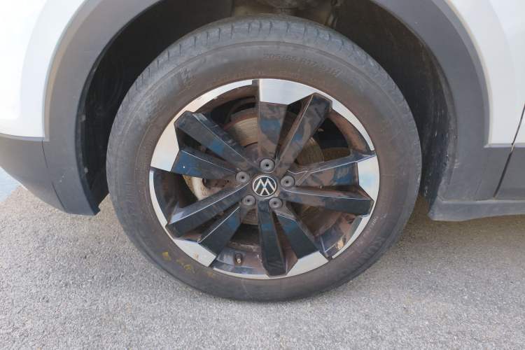 Used Volkswagen Tacqua 2021 200TSI DSG JoyConnect Edition
