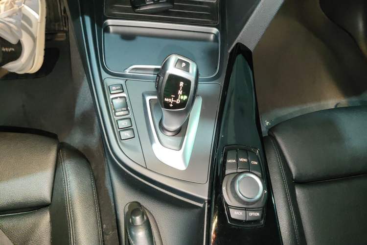 Used BMW 3 Series GT 2018 320i Sport Edition
