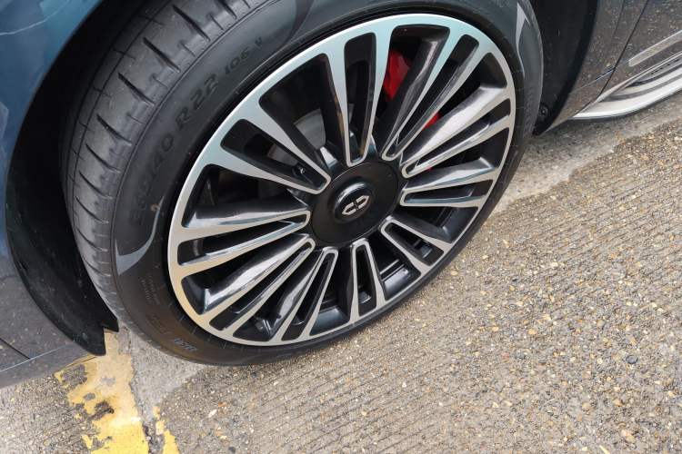 Used Hima AITO M9 2024 Range-Extended Ultra Version 42 kWh 6-Seater Model