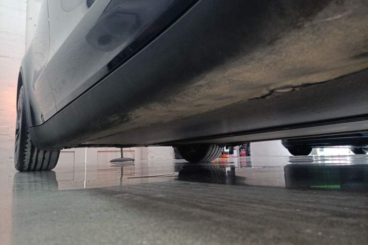 Used Tesla Model Y 2024 Rear-Wheel-Drive Version
