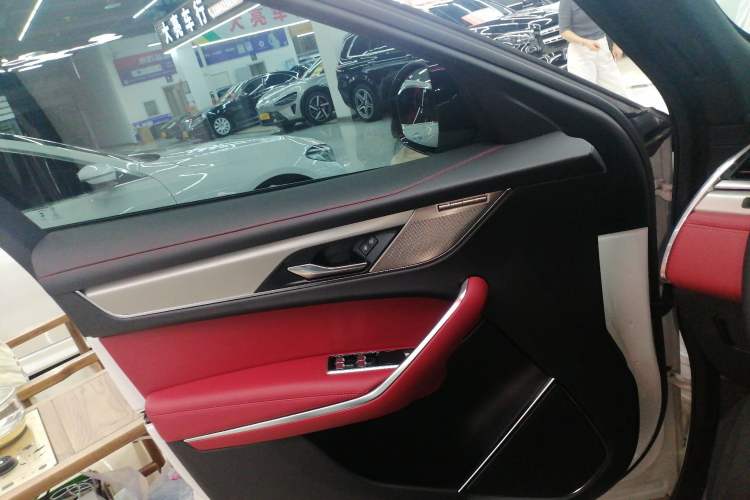 Used Jaguar F-PACE 2024 P250 R-Dynamic SE
