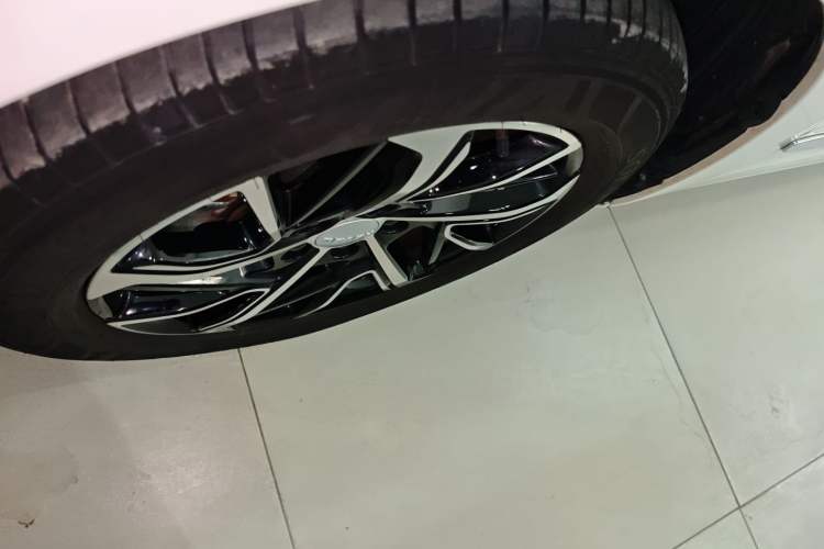 Used Haval JOLION 2021 1.5T Automatic Four-Door Version
