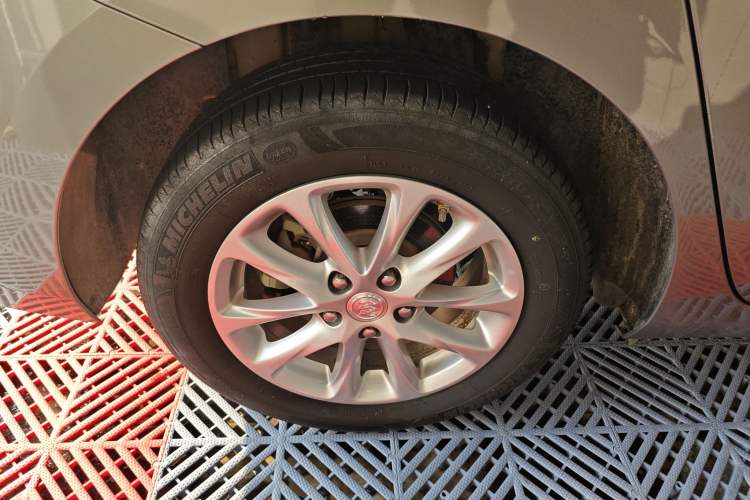 Used Buick GL6 2018 18T 6-Seater Luxury Model