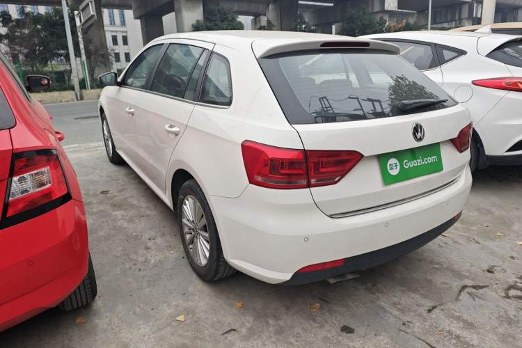 Used Volkswagen Gran Lavida 2013 1.4 TSI Automatic Comfort Model
