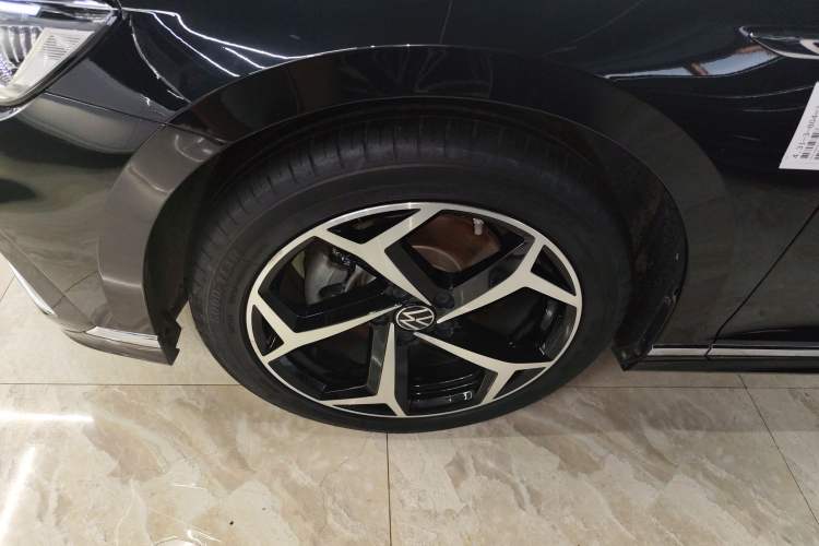 Used Volkswagen Magotan 2023 2 Million Units Commemorative Edition 330TSI DSG Luxury Version
