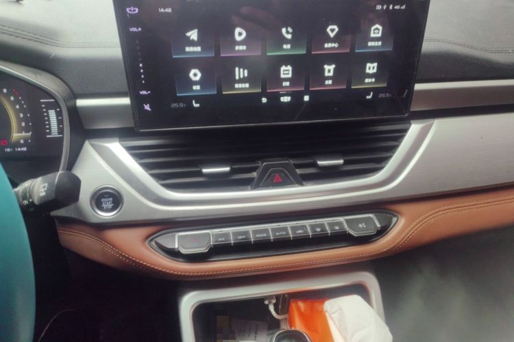 Used Geely Auto Vision X6 2020 1.4T CVT Asian Games Edition